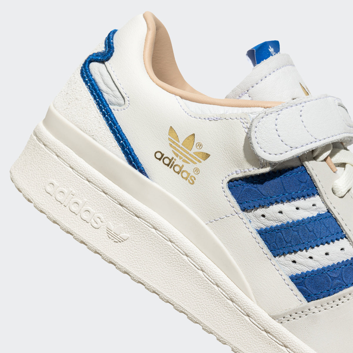 Adidas Forum 84 LOW Sneakers - White / Off White / Blue - view 8