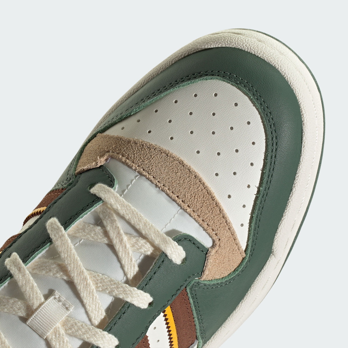 Adidas Forum LOW CL Sneakers - Oxide Green / Soft Brown / Chalk White - view 8