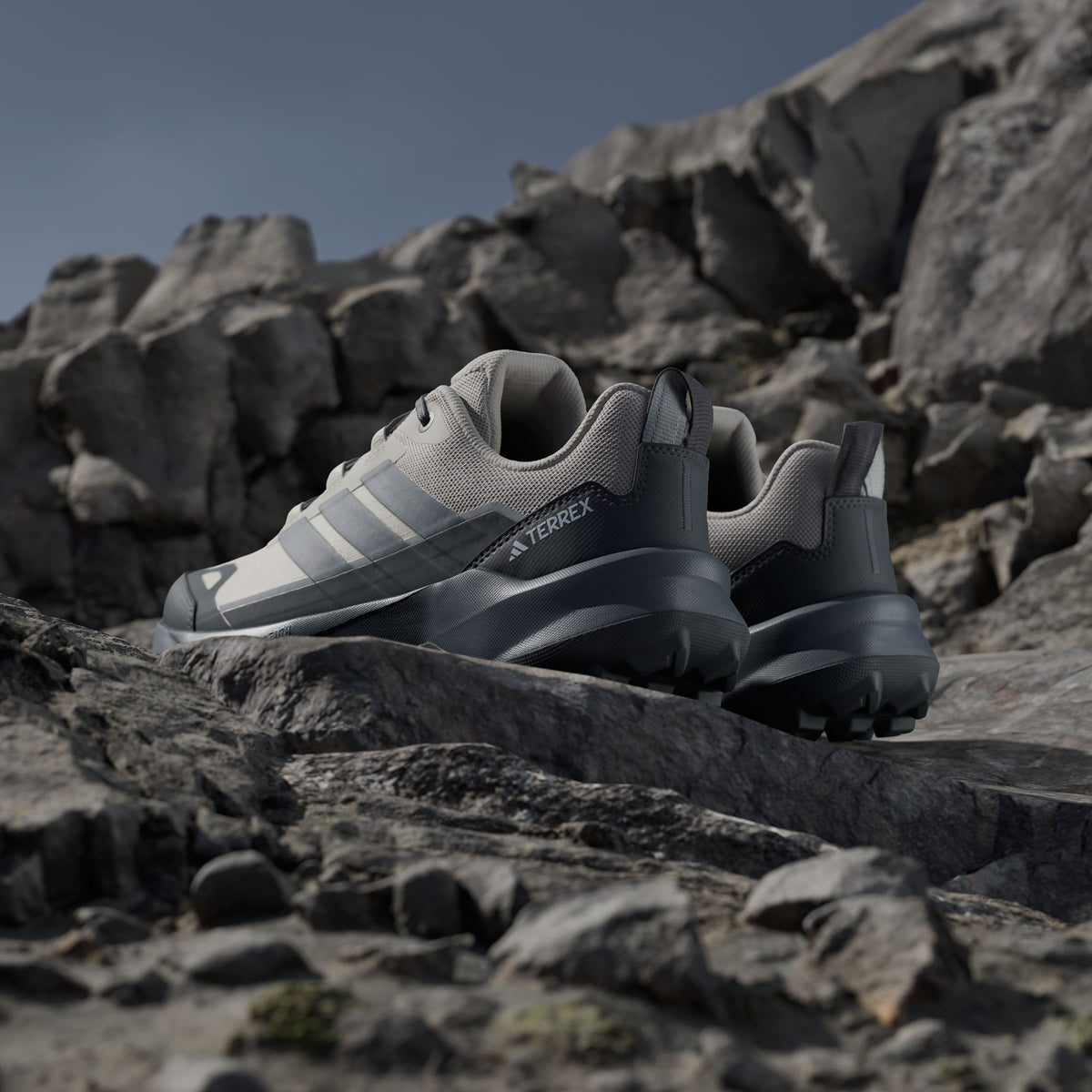 Adidas Terrex Skychaser AX5 GTX W Sneakers - Wonder White / Chalk White / Wonder Alumina - view 4