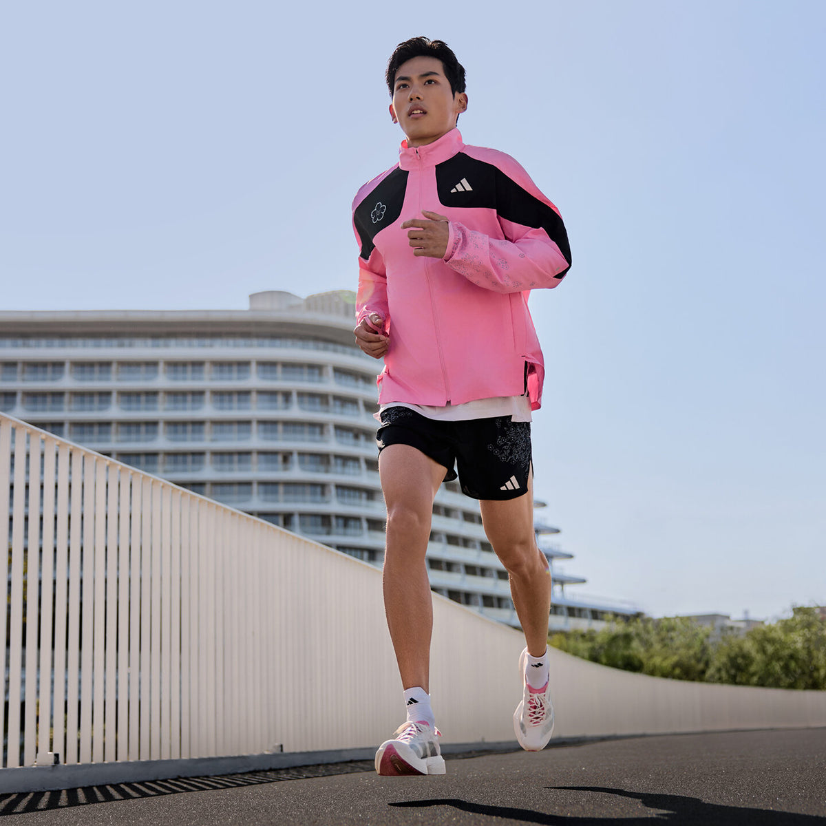 Adidas Adizero Adios PRO 4 M Sneakers - Crystal White / Silver Metallic / Blessed Pink - view 5