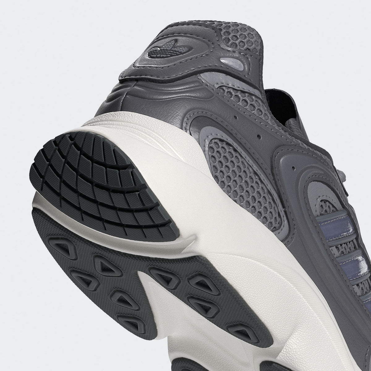 Adidas Ozmillen Sneakers - Grey - view 8