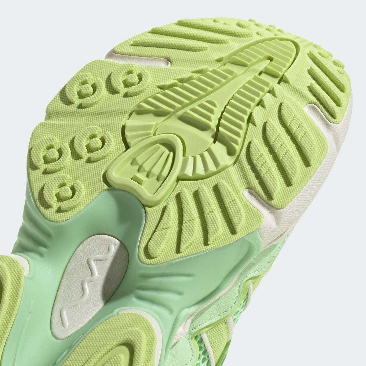 Adidas Ozthemis Sneakers - view 8