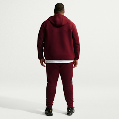 Nike Tech