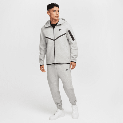 Nike Tech