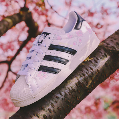 Adidas Superstar Hanami Sneakers - White / Black - view 5