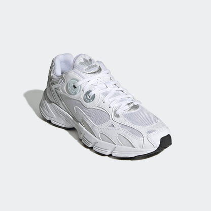 Adidas Astir Sneakers - Cloud White / Silver Metallic - view 4