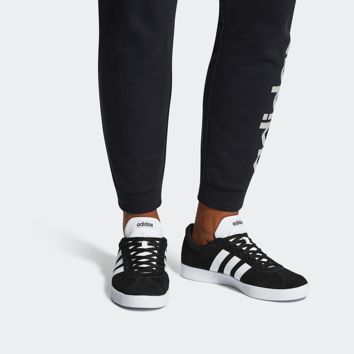 Adidas VL Court 2.0 Sneakers - Black / White - view 2