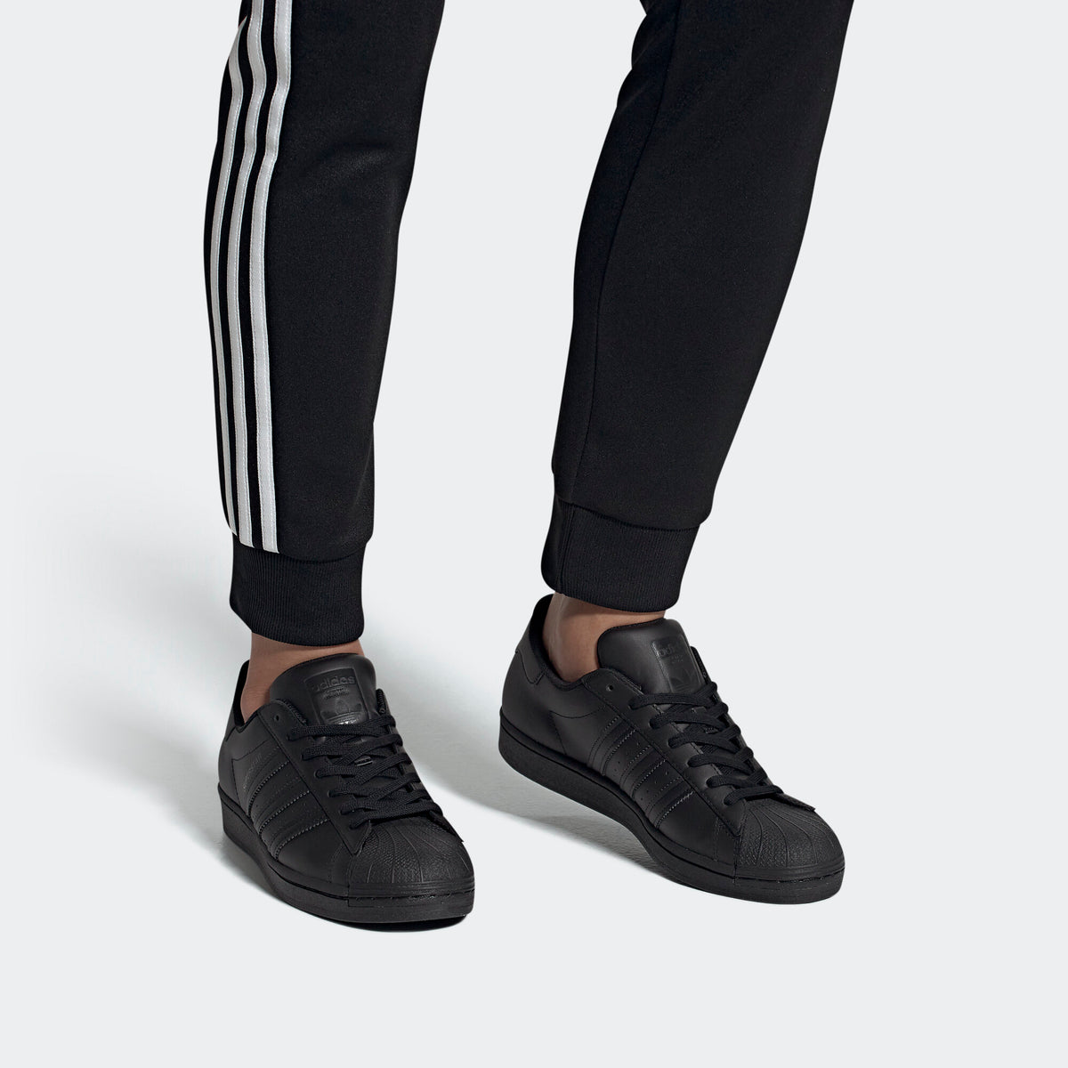 Adidas Superstar Sneakers - Core Black - view 7