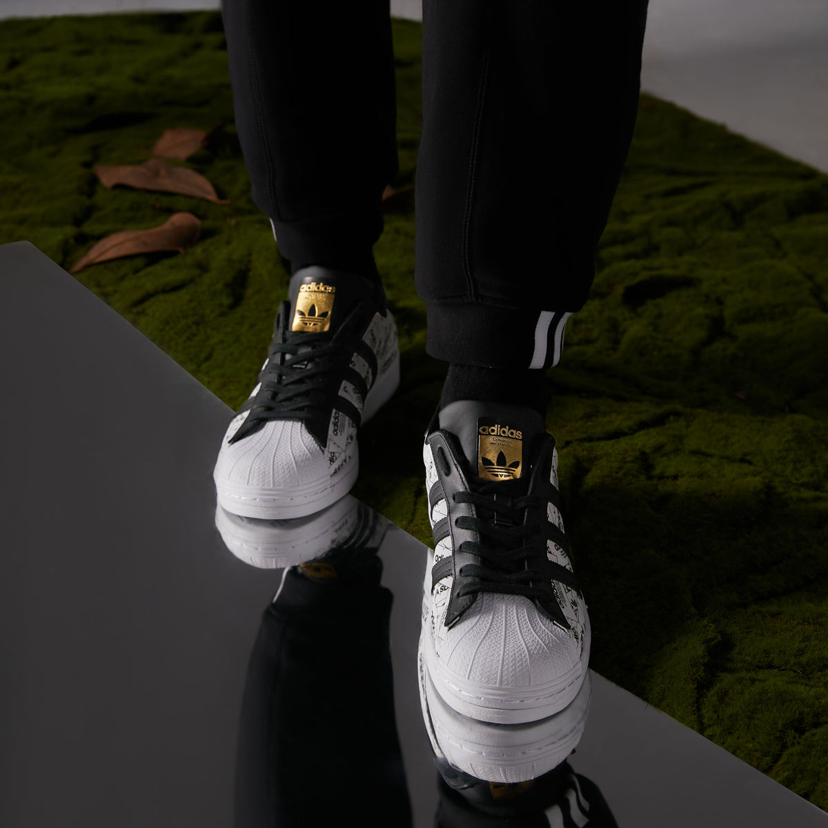 Adidas Superstar Sneakers - Black / White / Gold Metallic - view 2