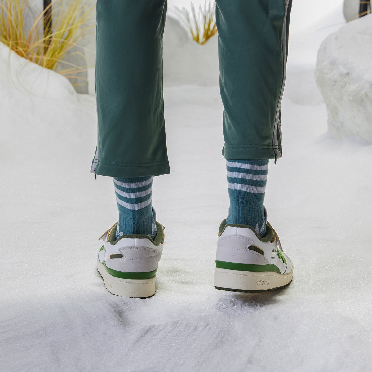 Adidas Forum 84 LOW Sneakers - White / Light Green / Dark Green - view 3