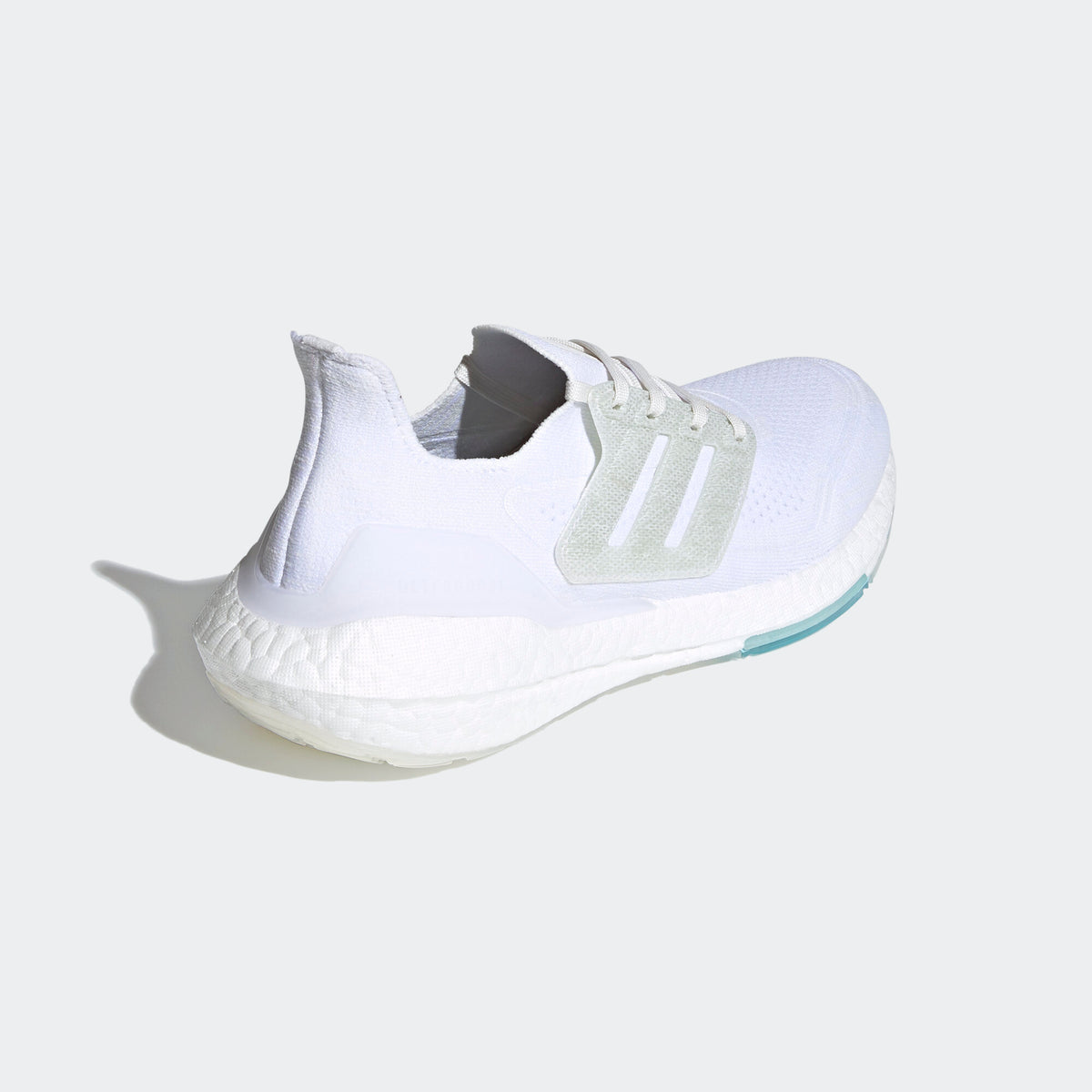 Adidas Ultraboost 21 x Parley Sneakers - White / Light Grey - view 5