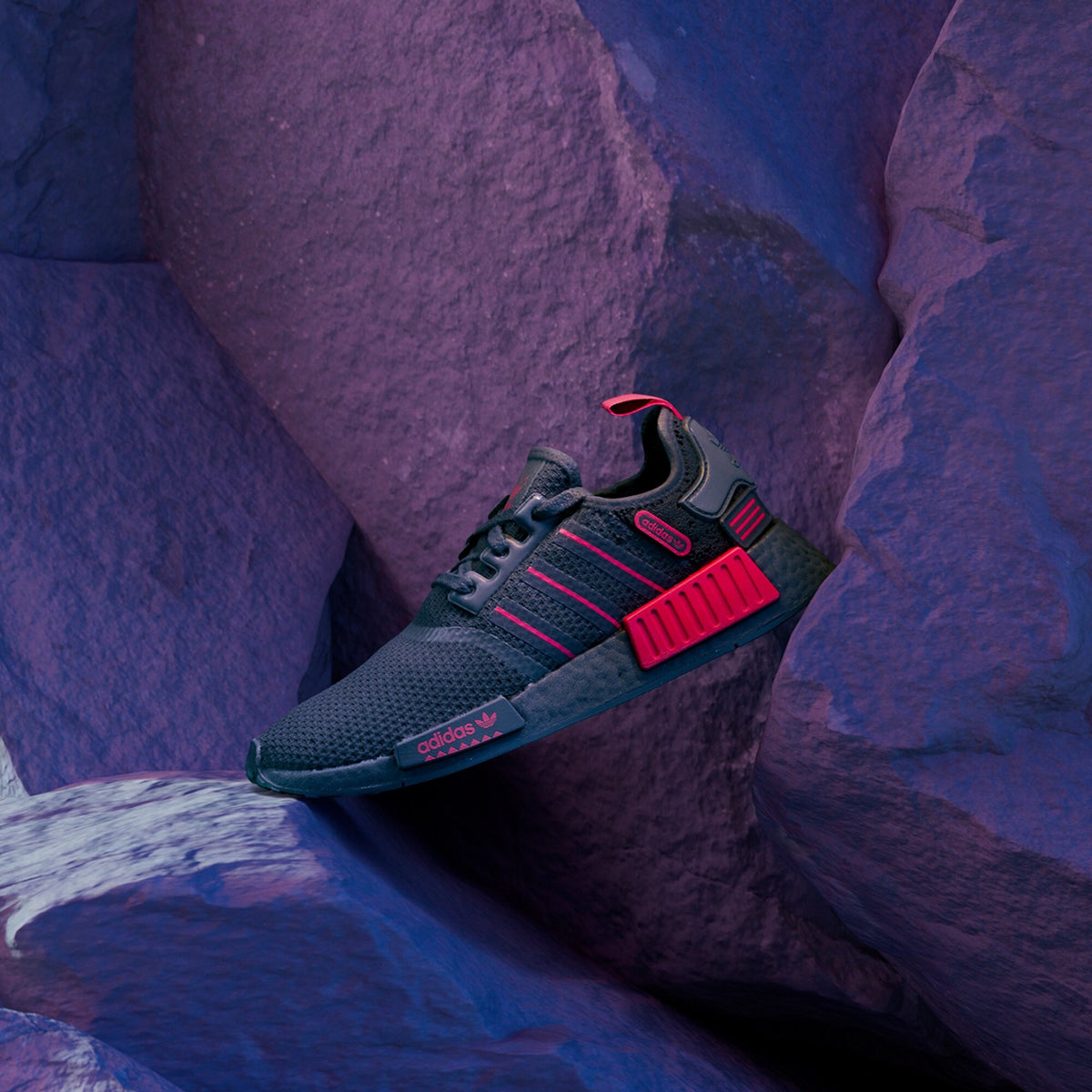 Adidas NMD_R1 Sneakers - Black / Red - view 4