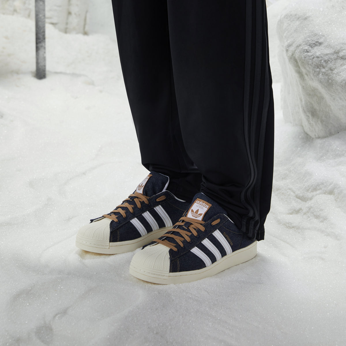 Adidas Superstar Sneakers - Blue / White - view 1
