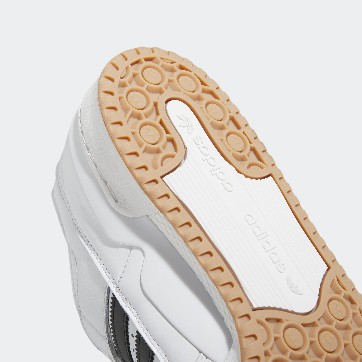 Adidas Forum 84 LOW ADV Sneakers - White / Black - view 8