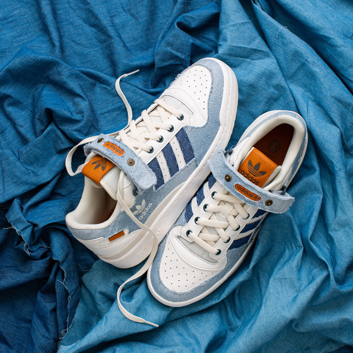 Adidas Forum LOW Sneakers - White / Light Denim / Dark Denim - view 3