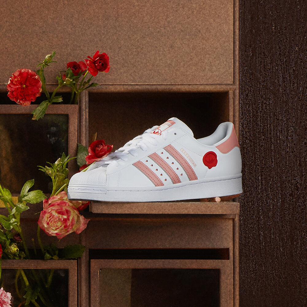 Adidas Superstar Sneakers - White / Pink - view 3