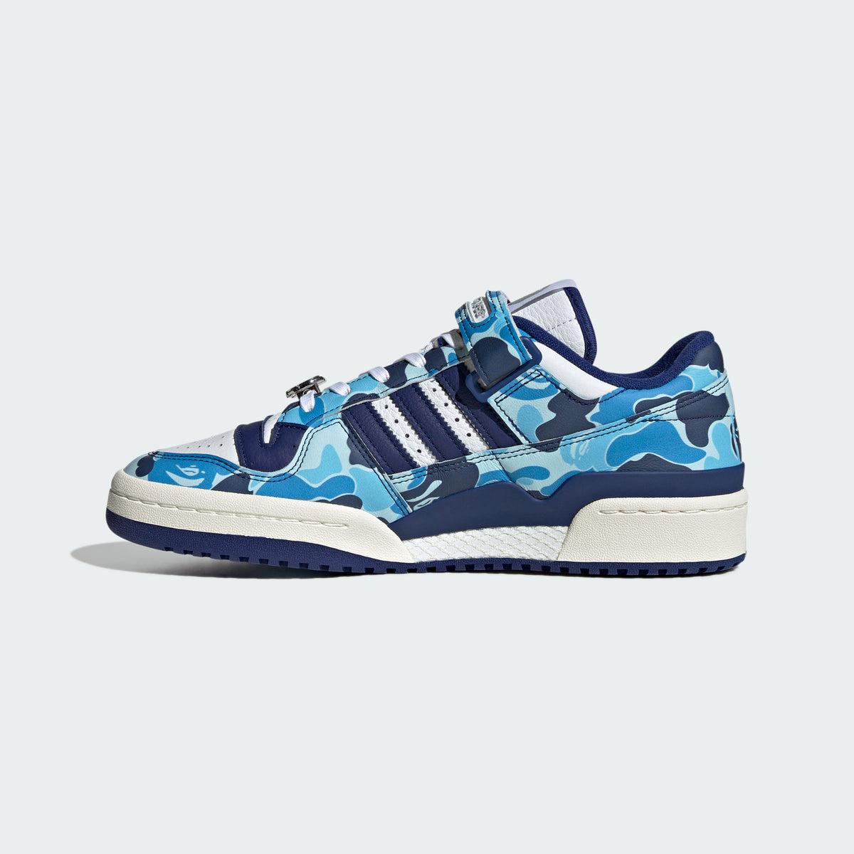 Adidas BAPE Forum 84 LOW Sneakers - Pale Blue / White / Dark Blue - view 8