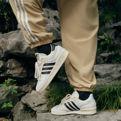 Adidas Rivalry LOW 86 Sneakers - White / Black - view 1