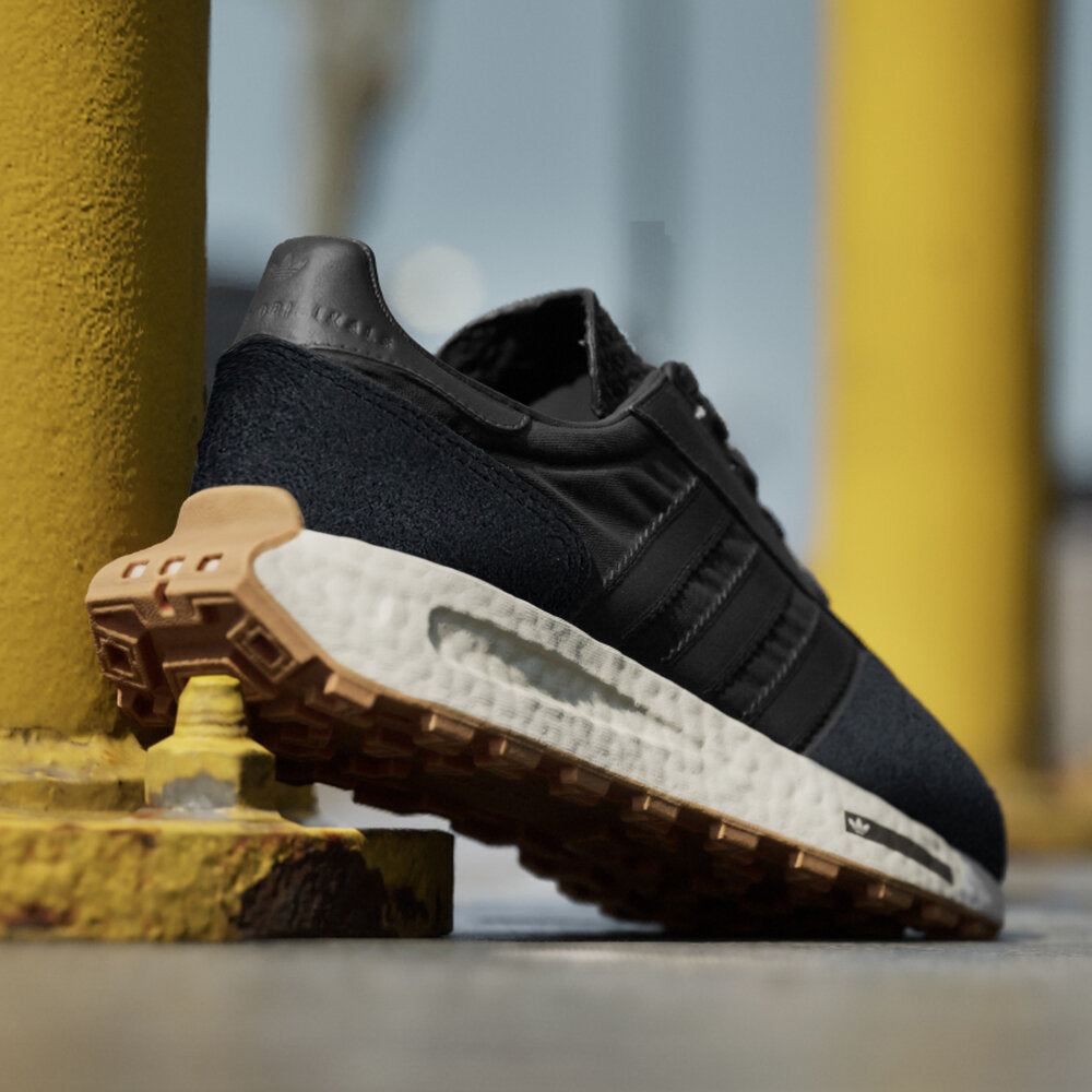 Adidas Retropy E5 Sneakers - Black - view 3