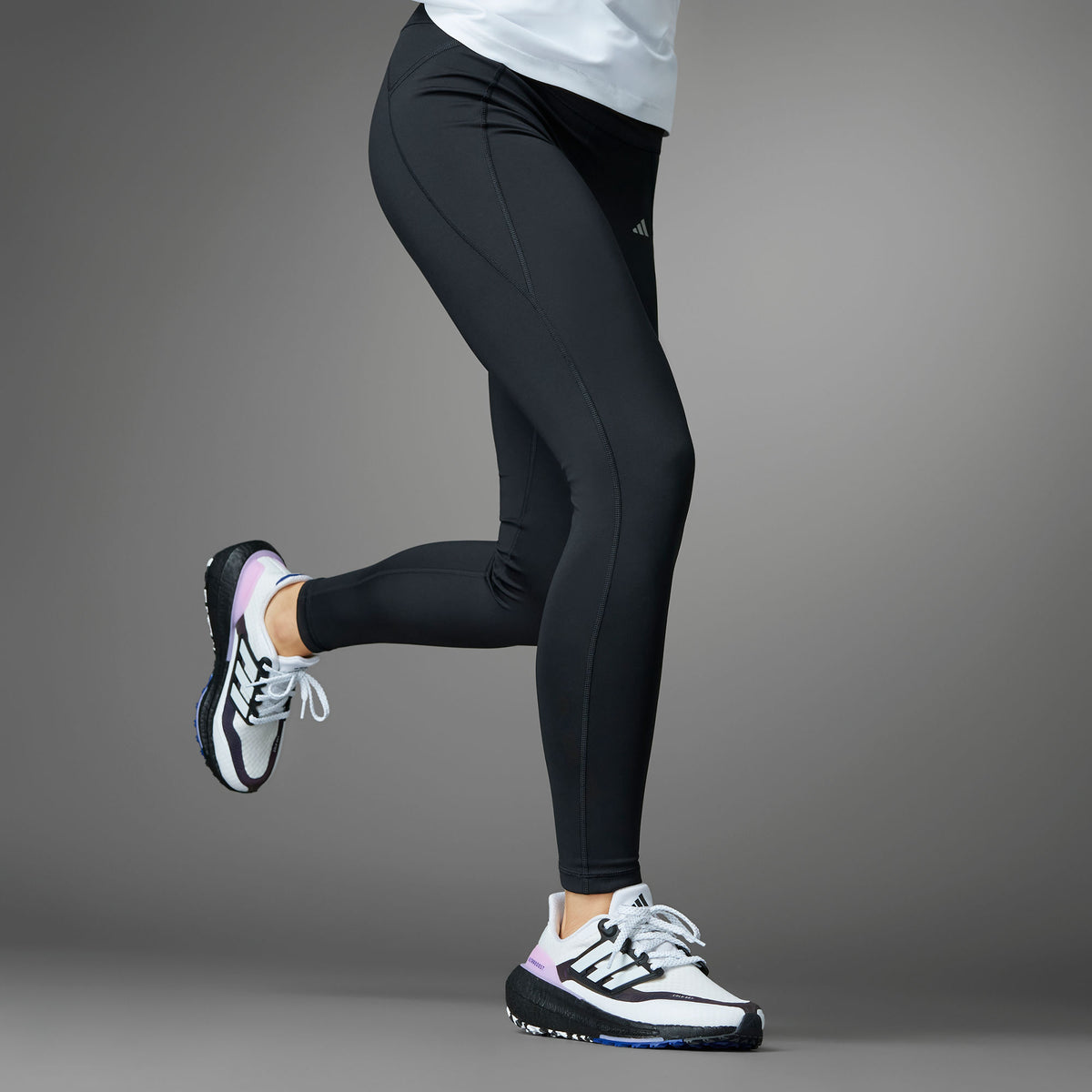Adidas Ultraboost Cold.rdy 2.0 Sneakers - White / Black - view 2