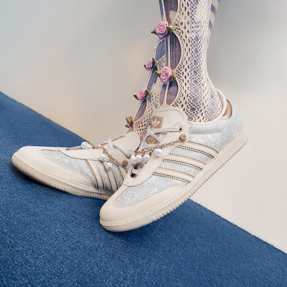 Adidas Samba OG Sneakers - Wonder White / Crystal White / Light Grey - view 3