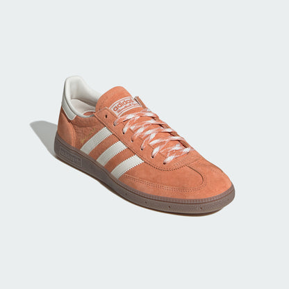 Adidas Handball Spezial Sneakers - Wild Taupe / Chalk White / Resin Yellow - view 7