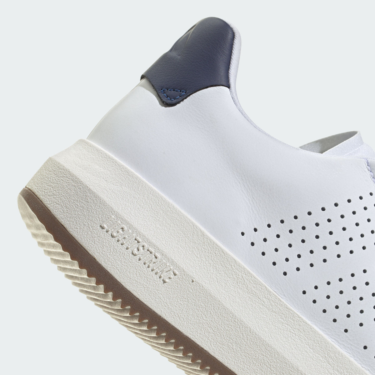 Adidas Acesmash Sneakers - Black / White - view 8