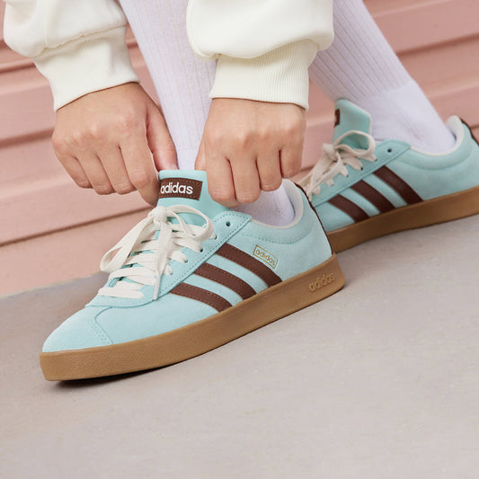 Adidas VL Court Classic Sneakers - Light Flash Blue / Brown / Pale Green - view 1
