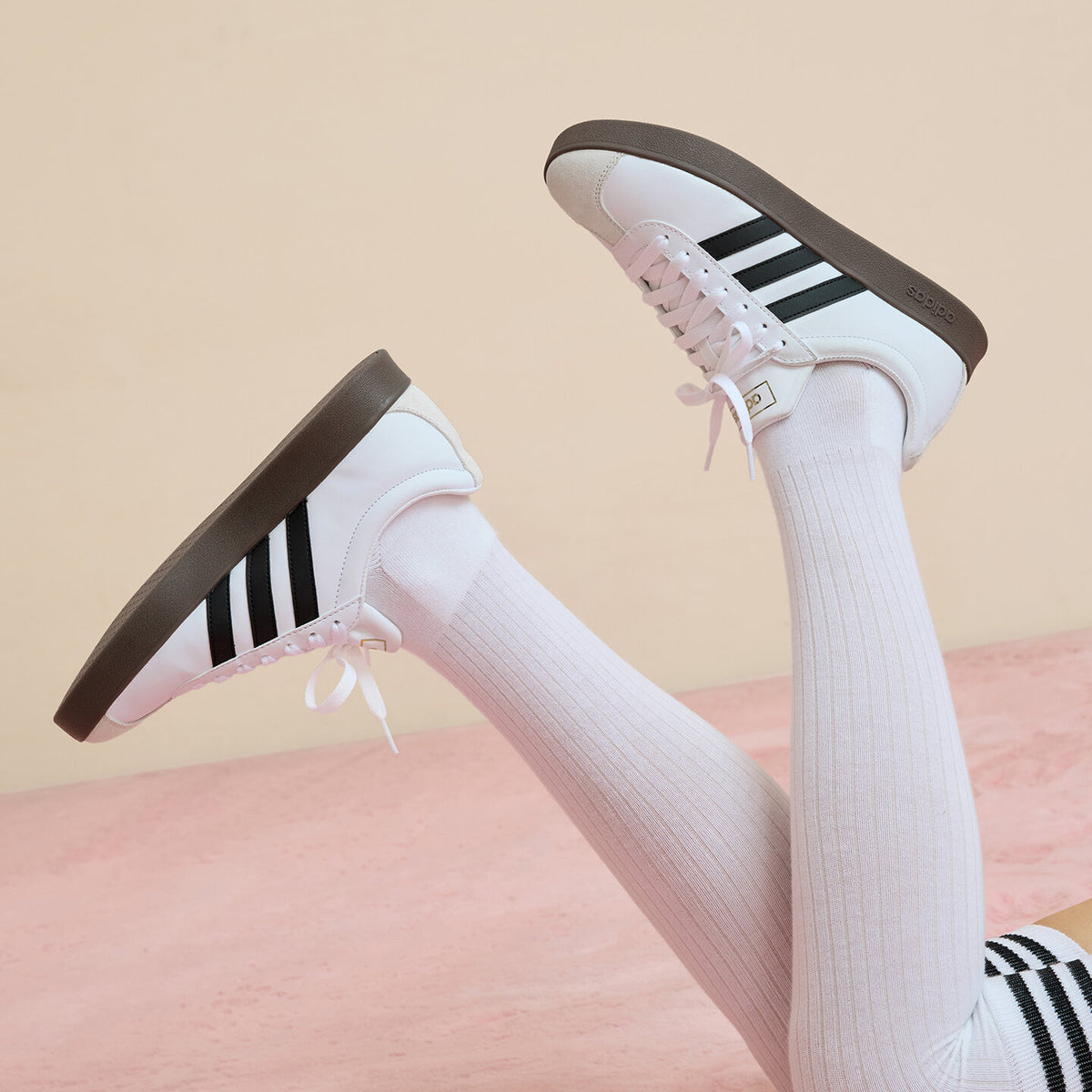Adidas VL Court Classic Sneakers - White / Black / Grey - view 1