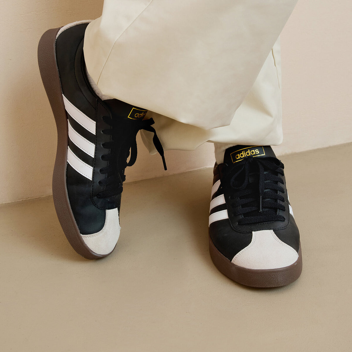 Adidas VL Court Classic Sneakers - White / Black / Grey - view 5