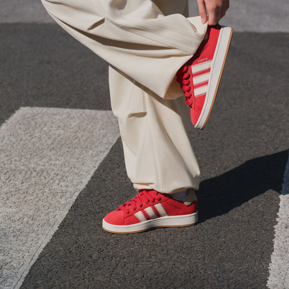 Adidas Campus 00s W Sneakers - Off White / Crystal White - view 1