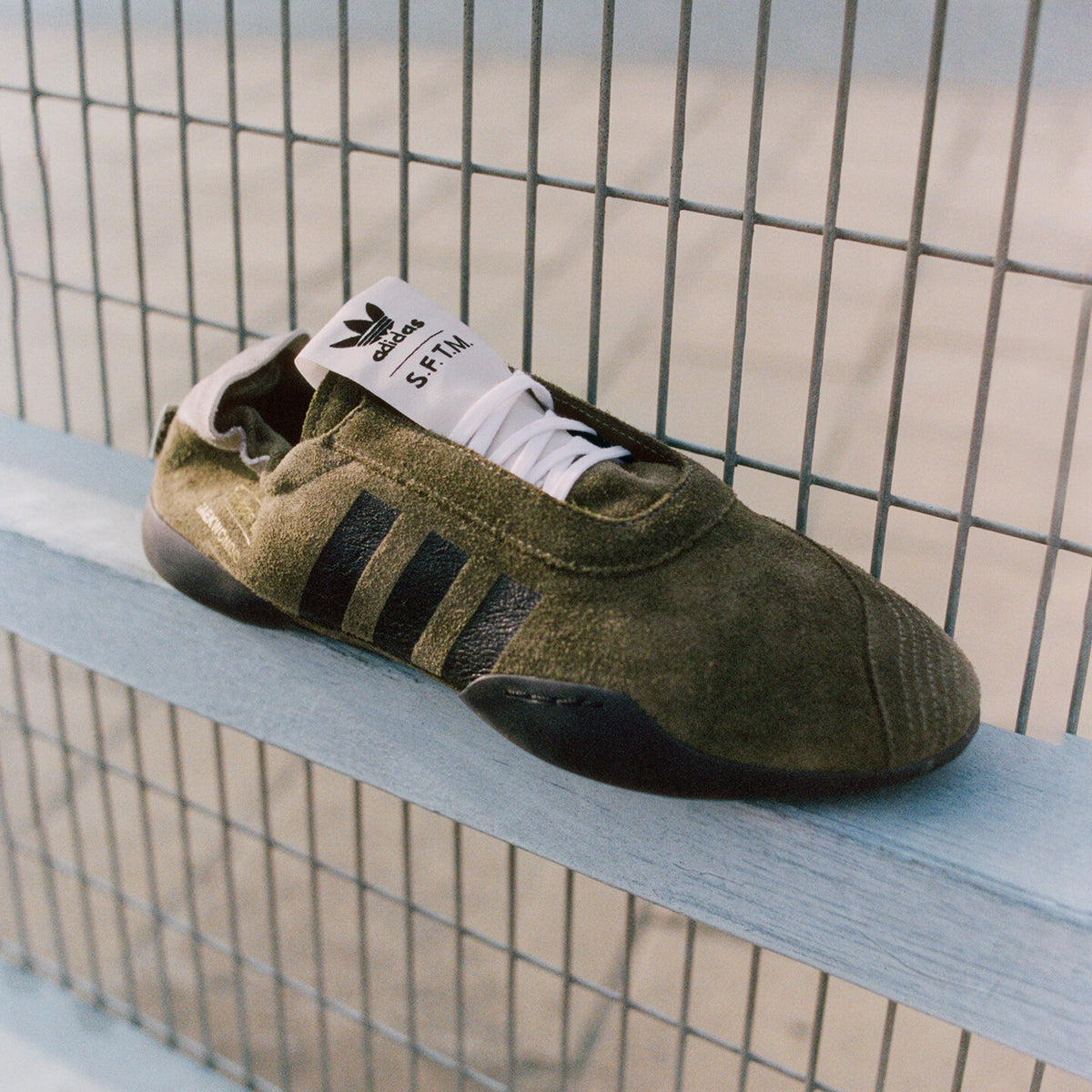 Adidas Adidas Taekwondo MEI W SFTM Sneakers - Dark Olive / Off White - view 1