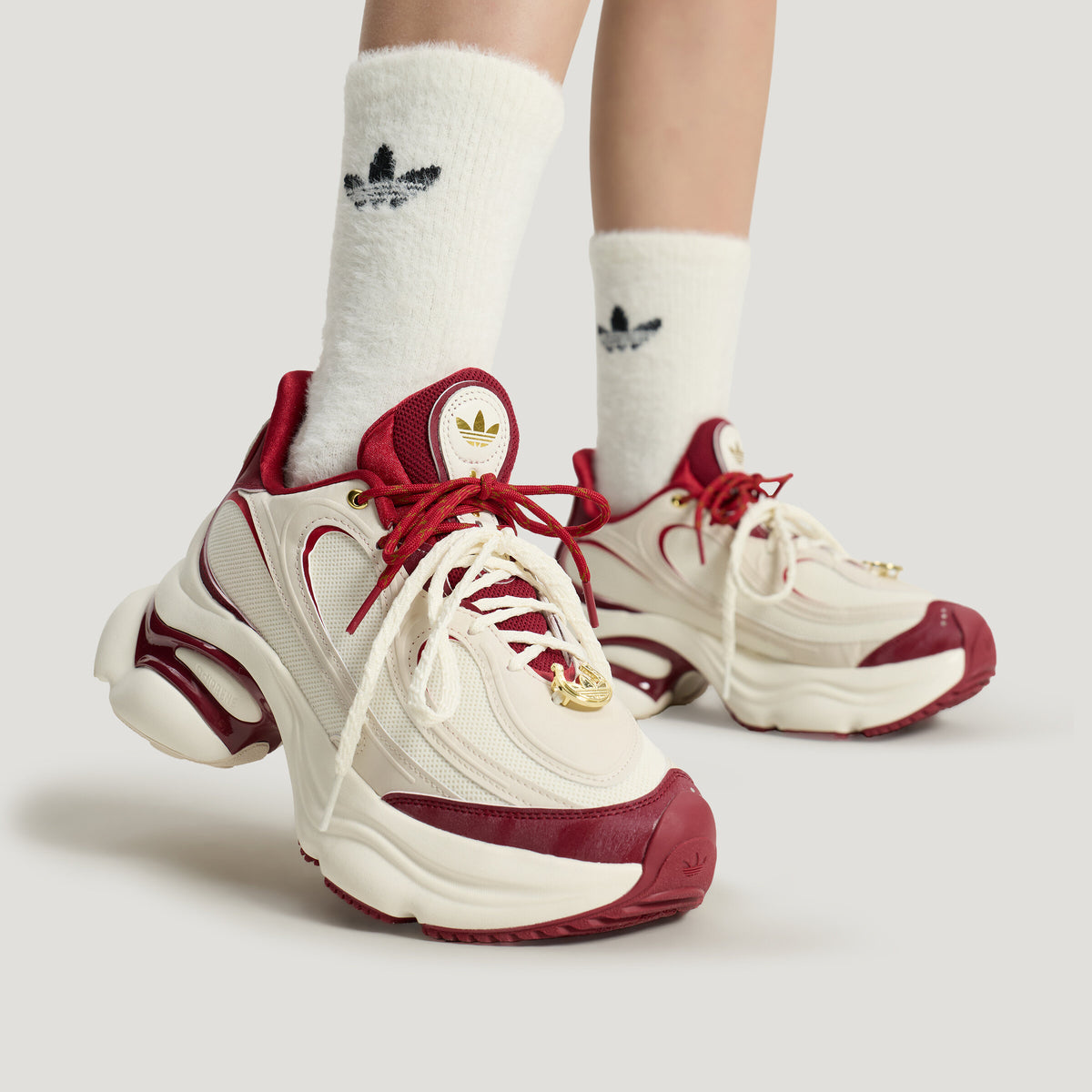 Adidas Ozvenuz W Sneakers - White / Red - view 3