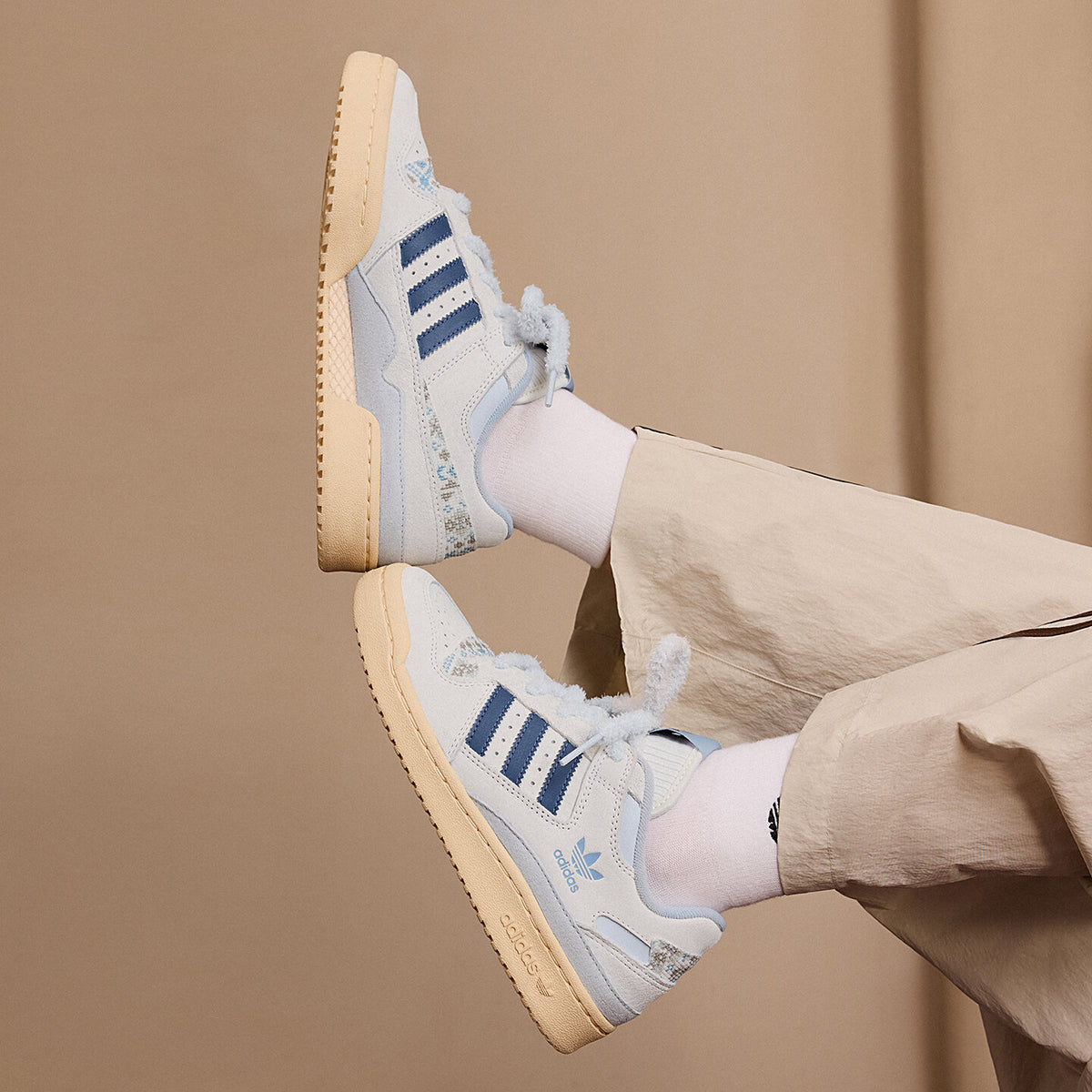 Adidas Forum LOW CL W Sneakers - Grey White / Light Blue / Soft Ink Blue - view 2