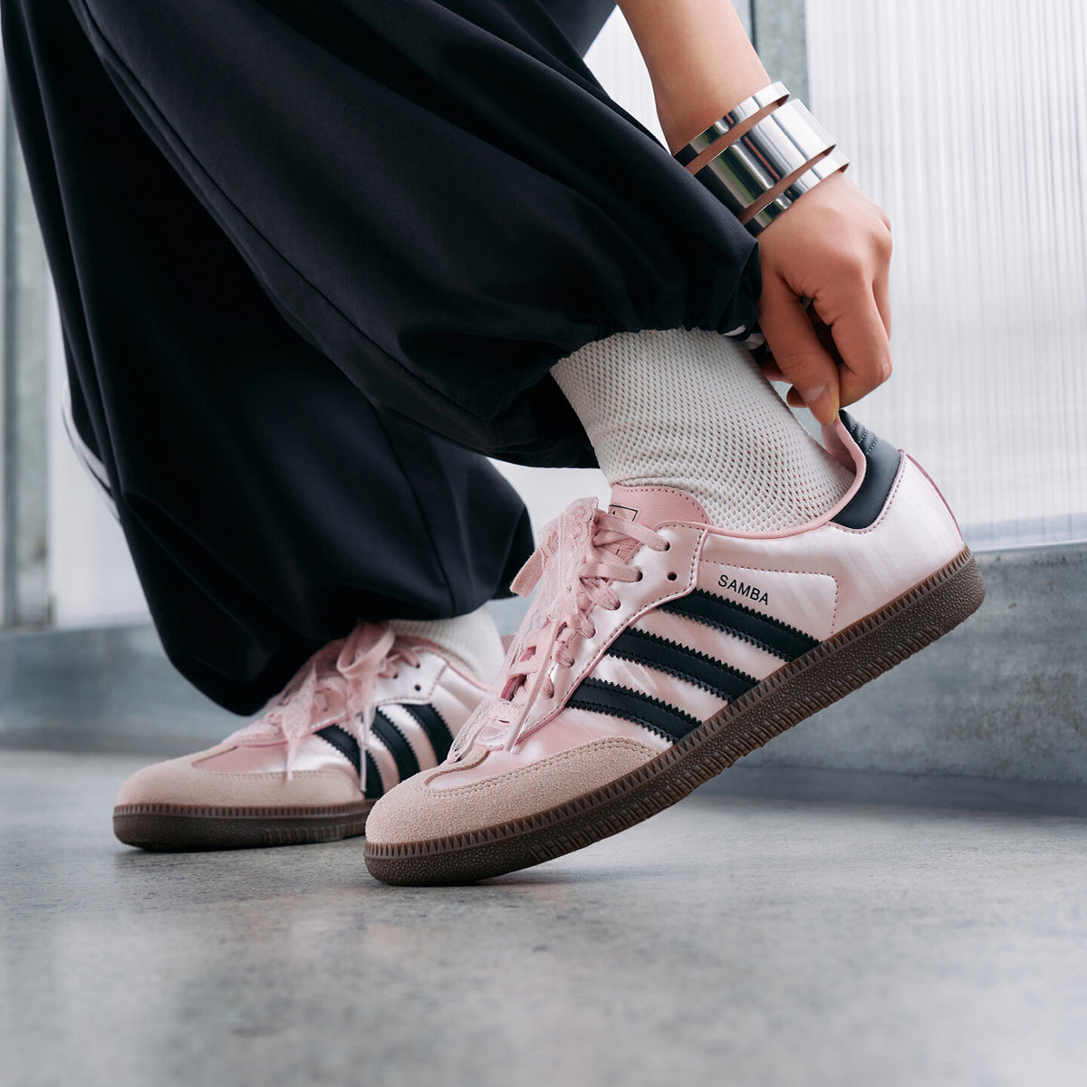 Adidas Samba OG W Sneakers - Light Pink / Black - view 7