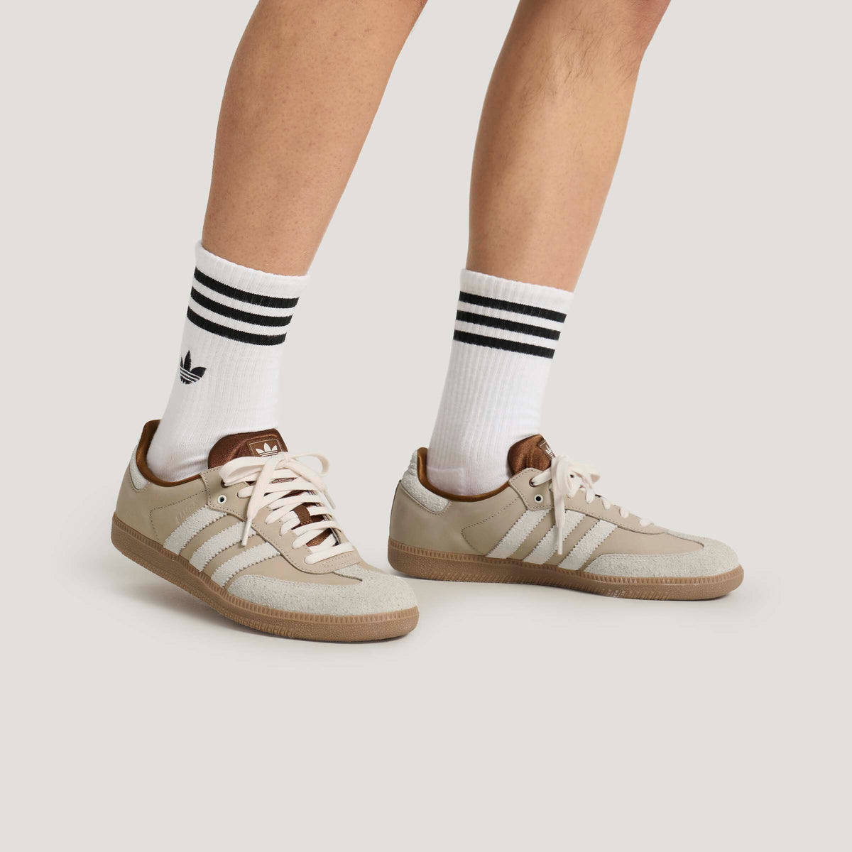 Adidas Samba OG Sneakers - Crystal White / Light Silver / Shadow Navy - view 4