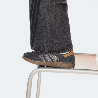 Adidas Handball Spezial Sneakers - Black / White / Brown - view 2