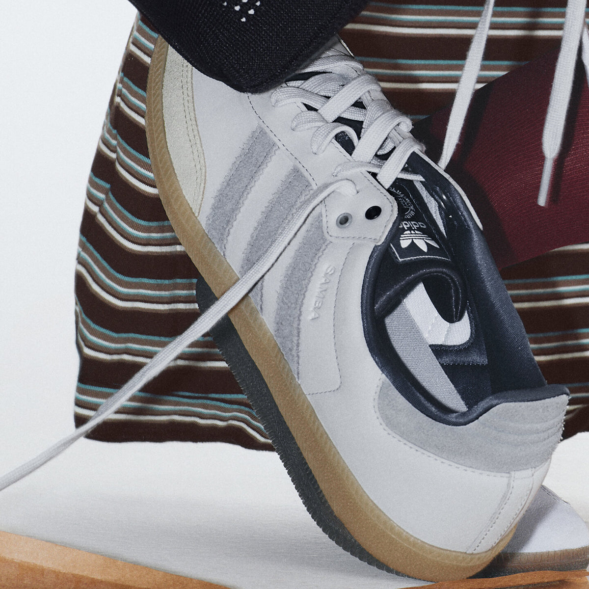 Adidas Samba OG Sneakers - Crystal White / Light Silver / Shadow Navy - view 2
