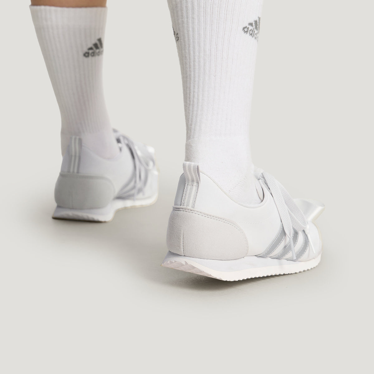 Adidas VS JOG 2.0 Sneakers - Light Sky Blue / Silver Metallic / Crystal White - view 6