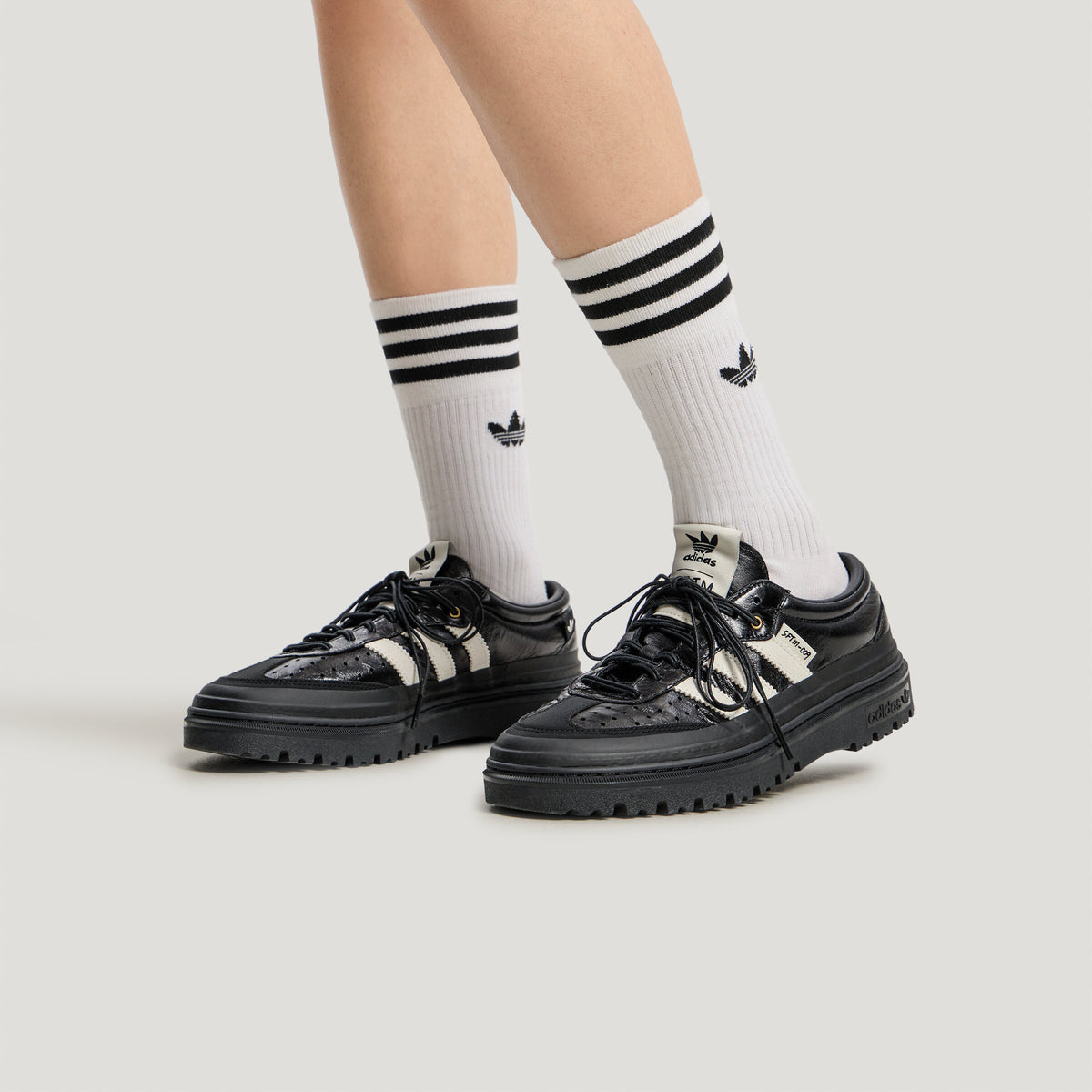 Adidas Samba LX Freizeit SFTM Sneakers - Black / Chalk White - view 8