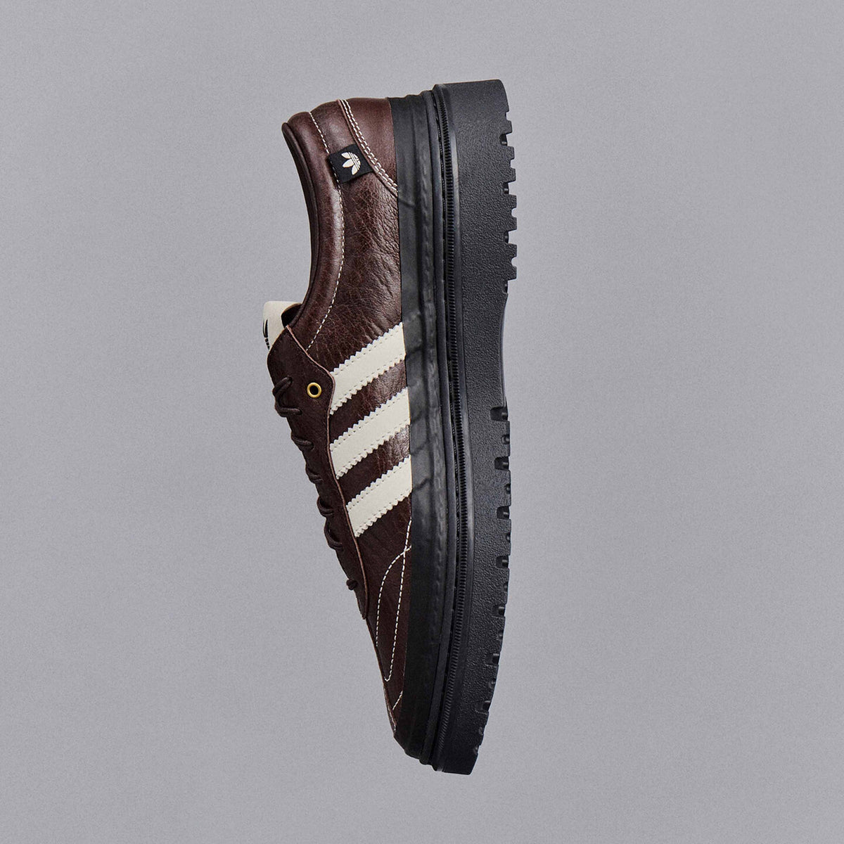 Adidas Samba LX Freizeit SFTM Sneakers - Aurora Coffee / Black / Chalk White - view 4