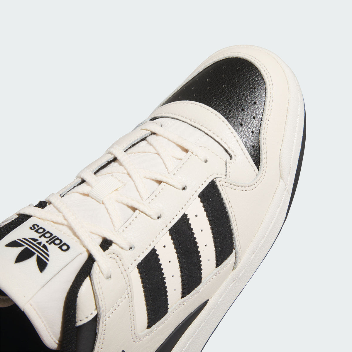 Adidas Forum LOW CL Sneakers - White / Black / Light Grey - view 7