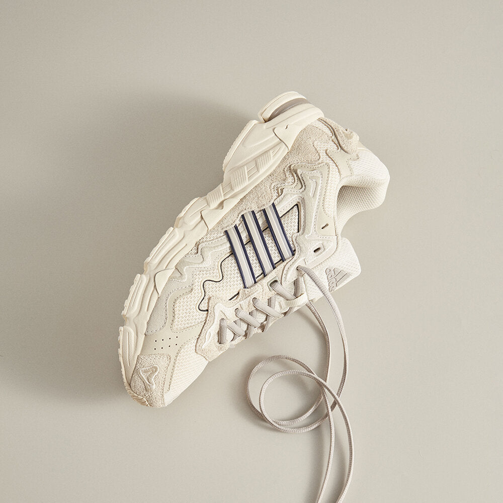 Adidas BAD Bunny Response CL Sneakers - Off White - view 4