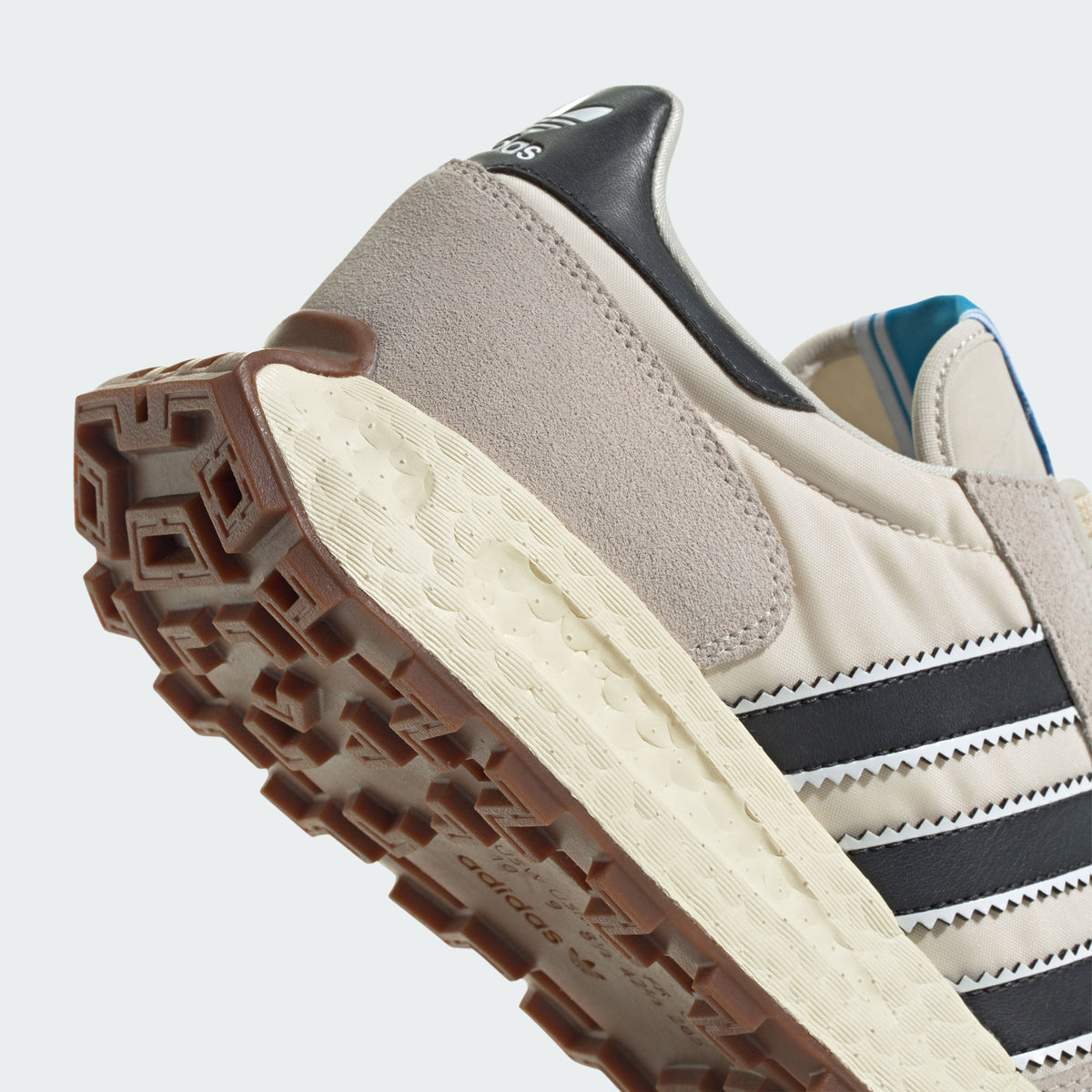 Adidas Retropy LOW Trainers Sneakers - Light Grey / Off White / Black - view 8