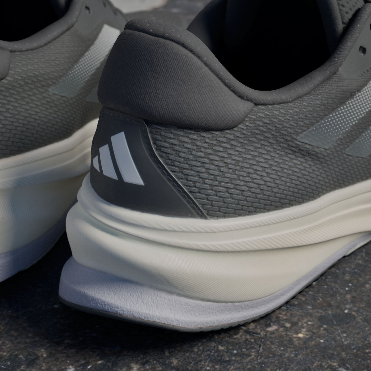 Adidas Supernova RISE Sneakers - Black - view 8