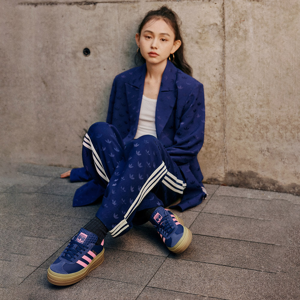 Adidas Gazelle BOLD Sneakers - Dark Blue / Pink - view 2