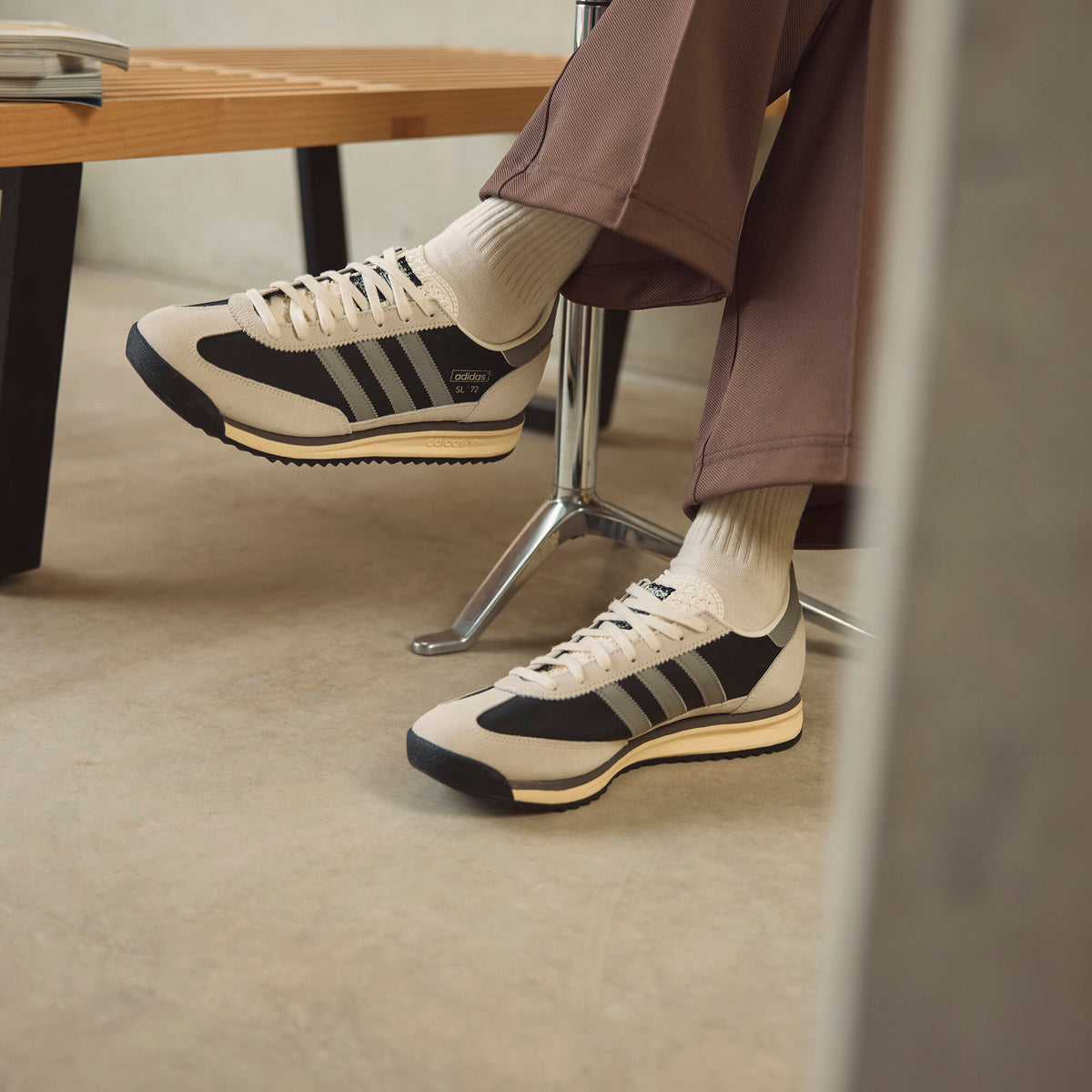 Adidas SL72 RS Sneakers - Chalk White / Black - view 1
