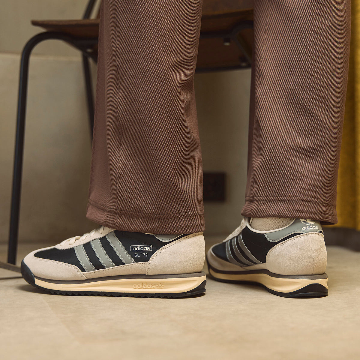 Adidas SL72 RS Sneakers - Chalk White / Black - view 2