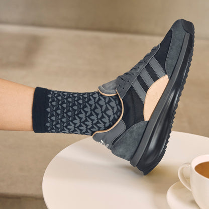 Adidas SL 72 RTN Sneakers - Core Black / Dark Grey / Carbon - view 4