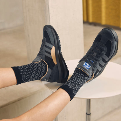 Adidas SL 72 RTN Sneakers - Core Black / Dark Grey / Carbon - view 6